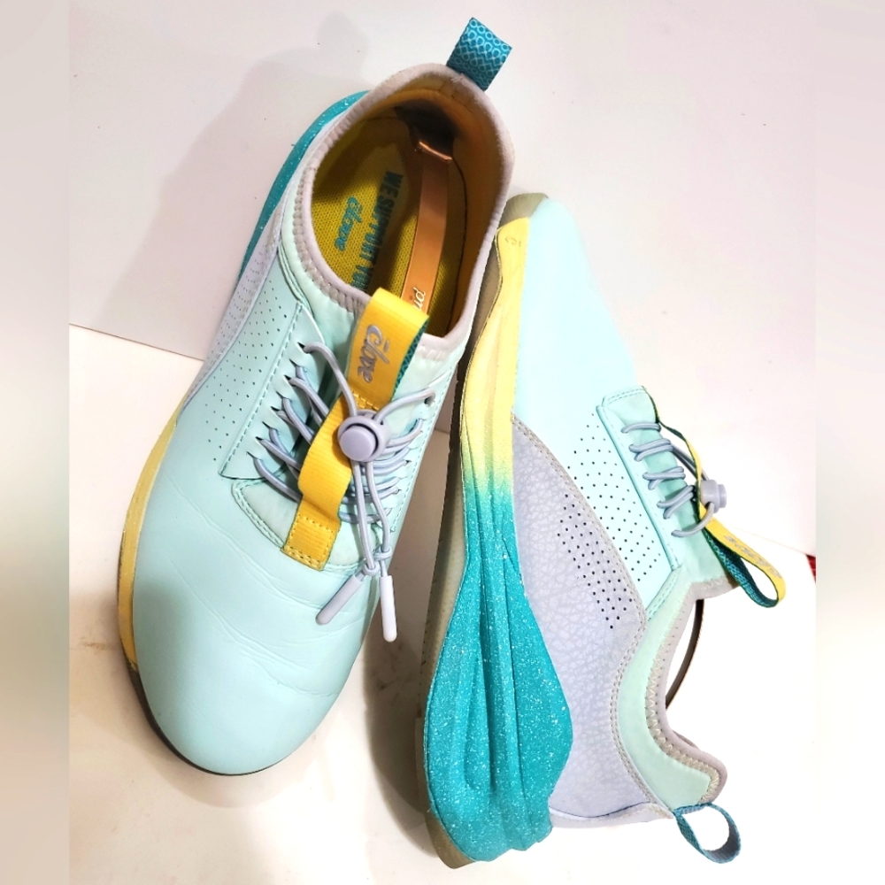 Clove Leather Blue Multicolor Sneakers Size: 9W